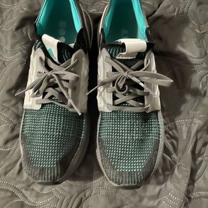 Men’s Adidas Ultraboost Size 12.5 Green/Grey/Black